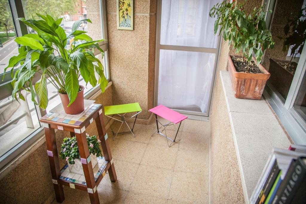 Pension Parque Del Ebro (Adults Only) Logrono Exterior photo